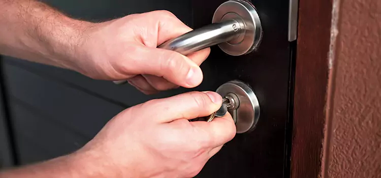Door Closer Repair & Installation Glendale